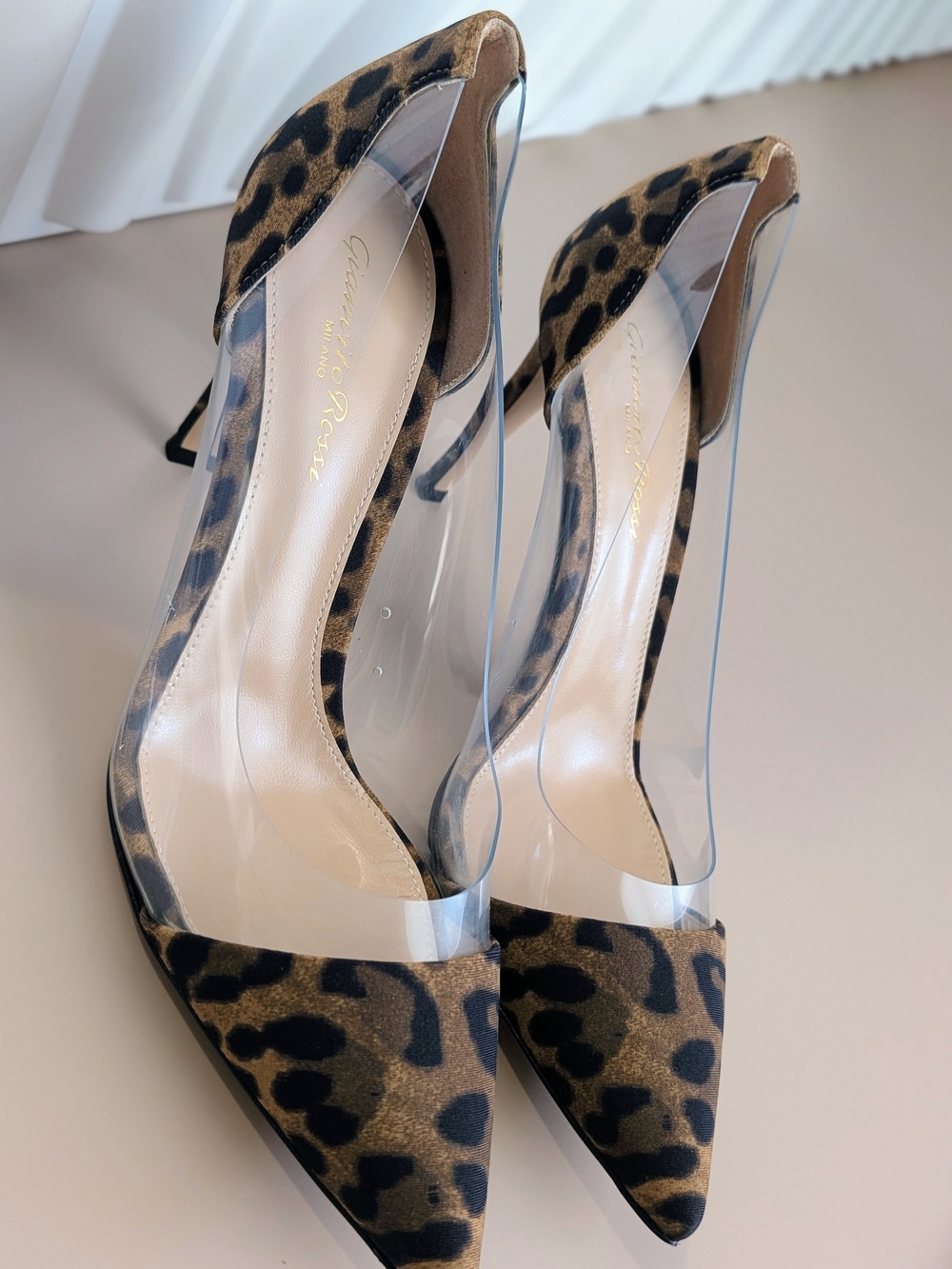 Gianvito Rossi Plexi 85 Leopard Pumps 38 US 8 Authentic Clear PVC Designer Heels